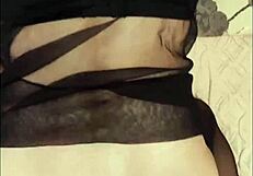 Wife in stockings shows amateur passion