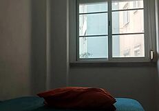 Amateur Guy With Big Dick Fucks Sexy Girlfriend In Bed After She Traveled