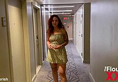 ट्रेलर डी लूजन पार्टी के बाद रोम मेजर से मिलती है