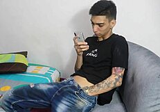 llego mi nuevo jugete sexual me follo a mi nueva hermanastra real amateur