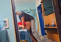 ओ पाई डी फैमिलिया कहता था हेटरो है पर मेरे गंद में डाला और 4 बार जाया।