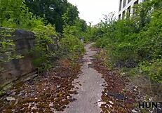 Sexy Russian Slut Gets Horny And Cheats On Her Boyfriend With A Stranger In Public View