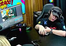 Wow, Bruna and Isa Twerked and Showed Their Pussy and Ass!