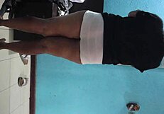 Niger lesbians backstage, what's going on?