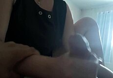 Massagem Tântrica da Amiga with Close-Up Fingering and Fucking.