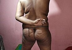 Tamil teacher presses boobs against boyfriend in amateur scene