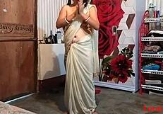 madam sex her husband home with saree chudai official video by localsex31