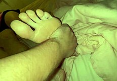 stylish teen asks for quality close-up videos of her body features