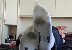 Chubby European Amateur Shows Her White Sneaker Socks In Homemade Video