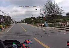 amateur asian teen fucks her big-dick european boyfriend after a day out