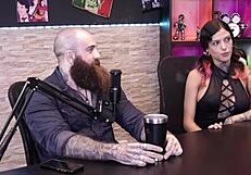 A gente sempre foi bem safado mas evolu�mos no lado da putaria - qweensg e iron biker