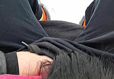 I riskily jerk off in a public park around people