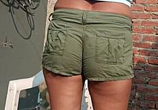 Hot stepsister in sexy shorts says her ass is hungry - quickly, Roberto is coming