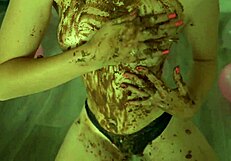 Cake crush with perfect ass and small tits girl