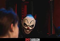 पब्लिक थ्रीसम में रफ एनल और ब्लोजॉब से इमोशन्स हाई