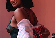 Indian milf beauty angel constance shows off her fantastic curves