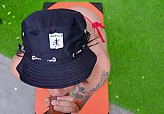 Cheerleader from Cali in anal foursome