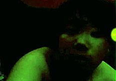 Vietnamese girl performs a casual show on Starme