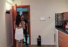 amigo do meu marido me comeu antes do corno chegar