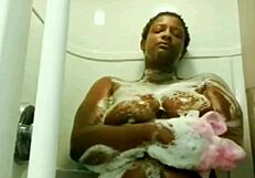 Yuki Senpai's Motel Shower Preview