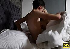 Sis porn slim blonde and stepbrother have unplanned encounter after dinner