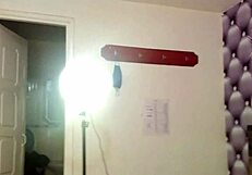 Gemidos Extraños Gime Como Chivo Y Sonrie