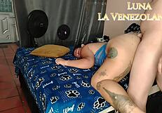 Morena Nalgona Se Chupa Y Culea Una Verga Moviendo Su Gran Culo Hasta Que Le Dejan La Cuca Llena De Leche