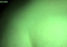 what's so tempting about this white teen's big booty?