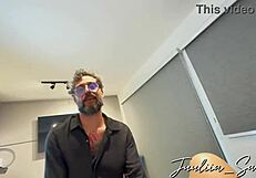 A Filha Da Empregada Veio Dormir Na Minha Casa E Aproveitei Pra Fuder Sua Bucetinha Apertada