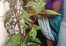 Priyanka porn aunty gives super blowjob in dorm