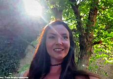 plan suce sauvage dans les d�combres avec 10 inconnus je finis d�goulinante de sperme partout