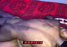 मोटी ब्रूनेट काले मोटे लंड पर सवार हो जाती