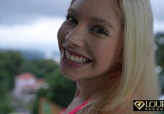 fudendo e gozando no cuzinho da loirinha vivian lola lp produ��es