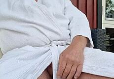 What secrets does chris hide in the european outdoor amateurs scene?