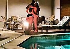 Marido Cuckold Filmou O Dotado Transando Com A Esposa E Amiga