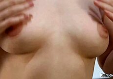 This teen virgin spreads her hole and masturbates to orgasm