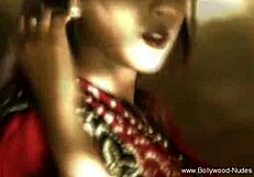 Sensual loving and romantic beauty from india solo