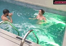 took the woman to the motel to relax, arriving there she wanted to fight but after a good time in the pool she became calm