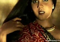 Sensual loving and romantic beauty from india solo