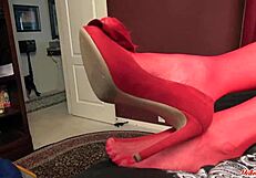 Blonde granny uses the pussy pump to cause herself pleasure