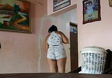 Morena Latina De Gran Culo Seduce A Su Padrastro