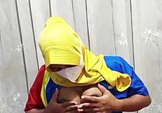 hijab girl masturbates before work at indomaret!