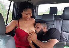 Picked up a pretty sexy girl in the village and fucked her in the car 😏