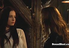 I enjoy giving a relaxing oily massage to the dominant lady with my submissive lesbian partner