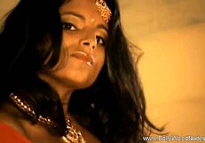 Watch the loving Indian MILF dance gracefully