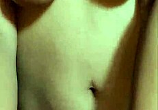 एशियन मम्मी ने बड़ा काला लंड राइड किया स्पर्टिंग कम