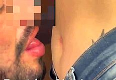 I absolutely adore this cute belly button close-up