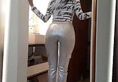 Disfrutando LA GRAN VERGA de mi amigo en POV con teen latina DOGGYSTYLE!