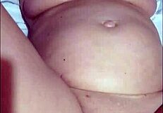 she gets so wet squirting during housewife playtime at home