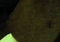 लैटिना मिल्फ लिंगरी में होटल पर बड़ा लंड हिलाती